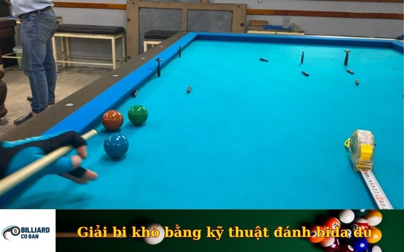 Giải bi khó bằng kỹ thuật đánh bida dù